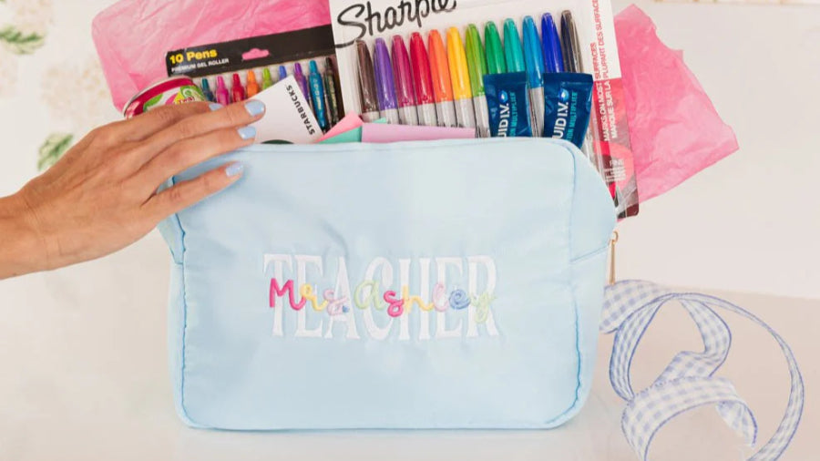 Embroidering Names: Expert Stitches and Solutions for Flawless Lettering