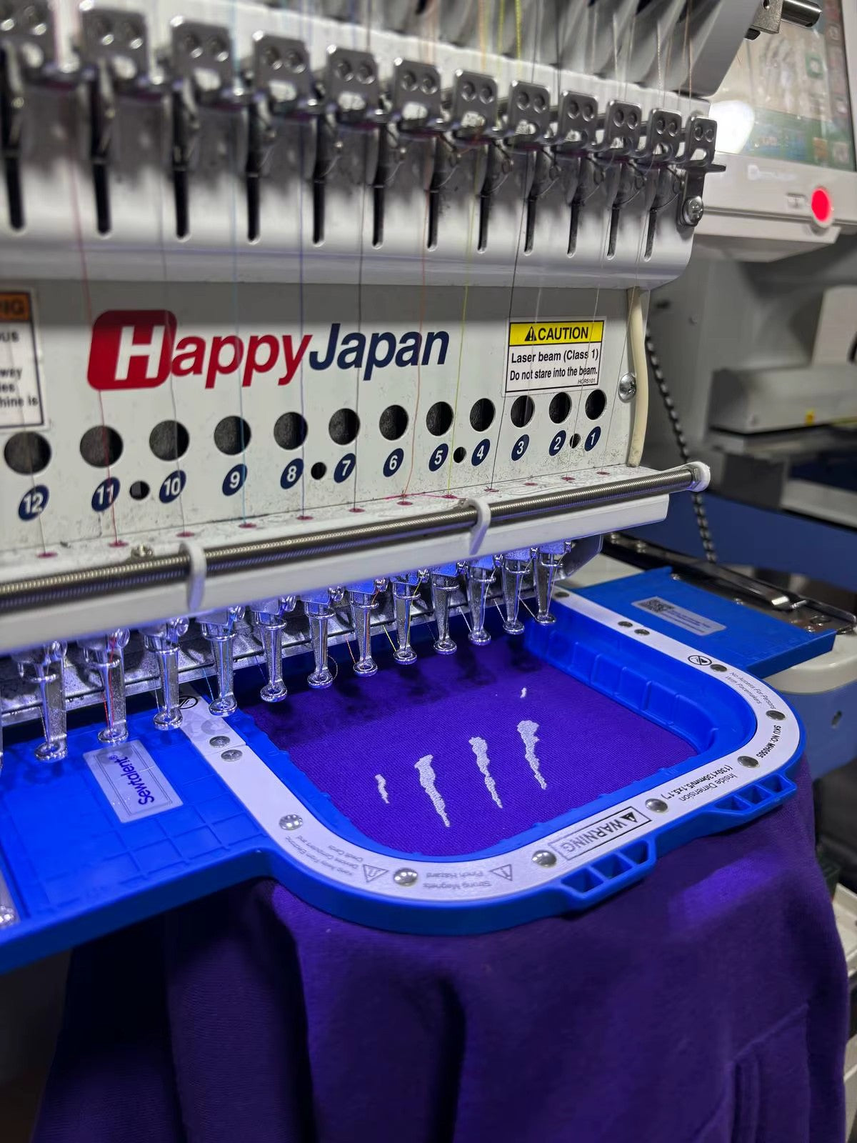 12-Nadel-Stickmaschine Happy: Expertenhandbuch 2025 zu Funktionen, Arbeitsabläufen und intelligenten Upgrades